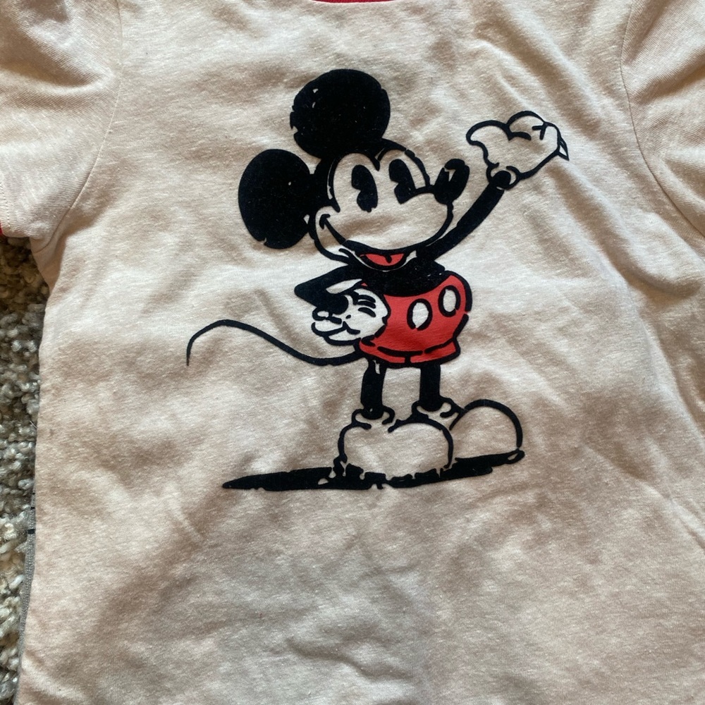 Disney short / shirt set. 3t. Mickey Mouse - Picture 3 of 5